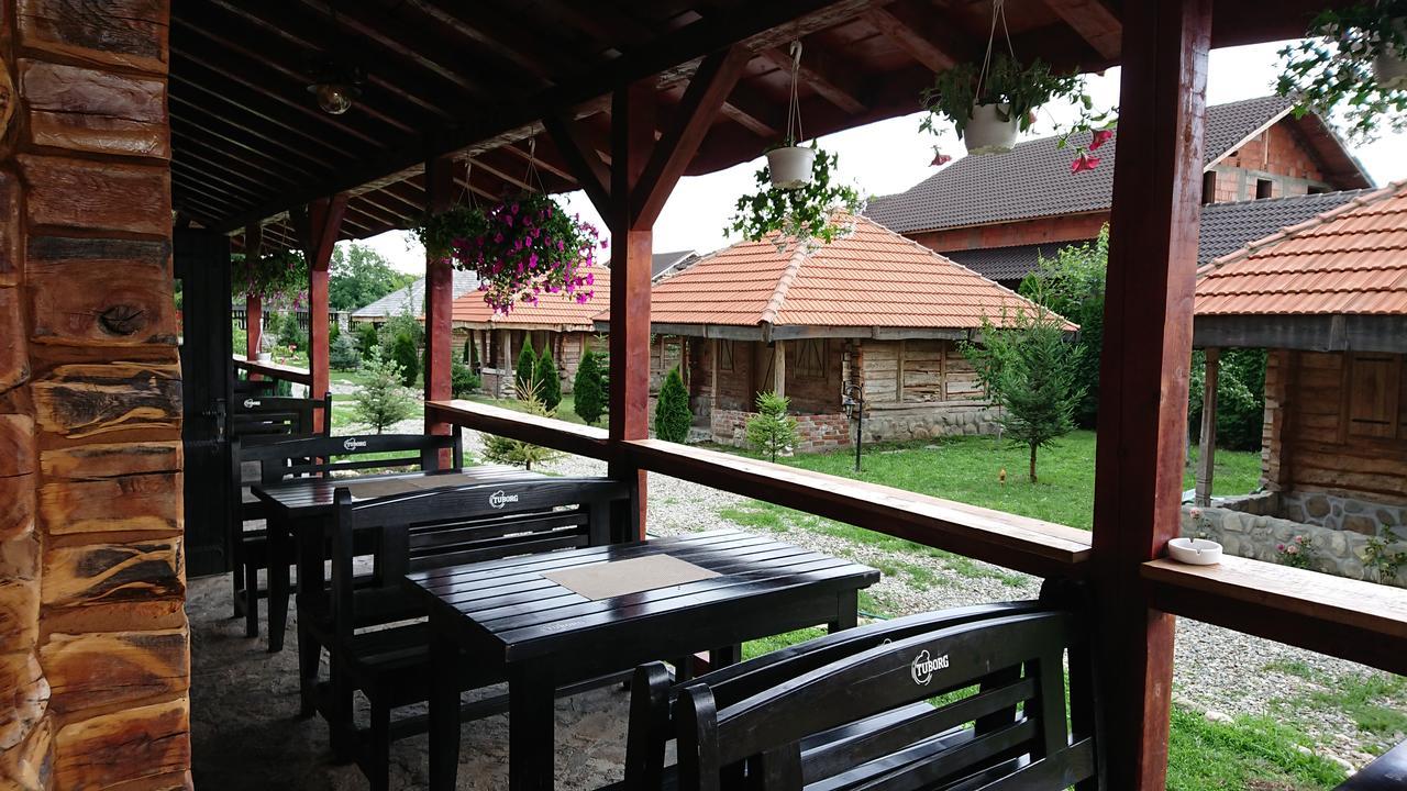 Satul Traditional Runcu  Exterior foto